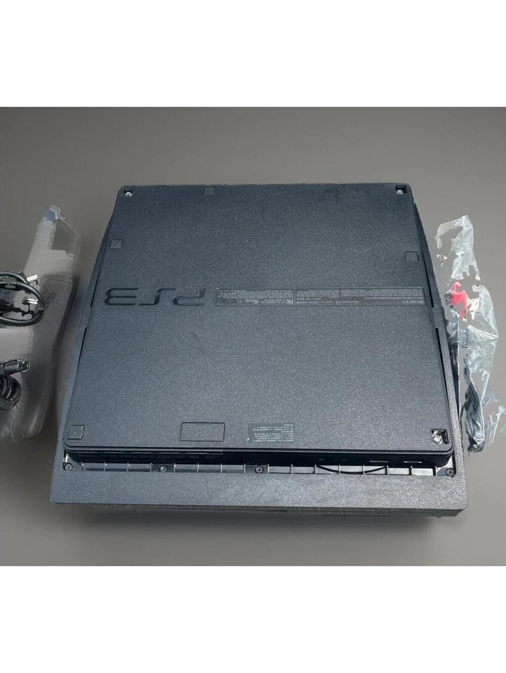 Sony PS3 Slim Console CECH-2501B Black w/ Logitech Wired Duel Shock Controller